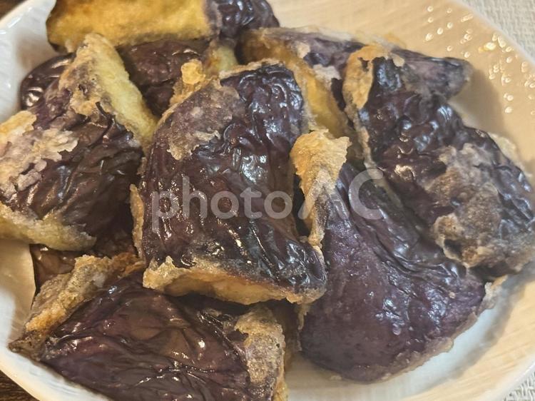 茄子の素揚げ ナス,茄子,素揚げの写真素材