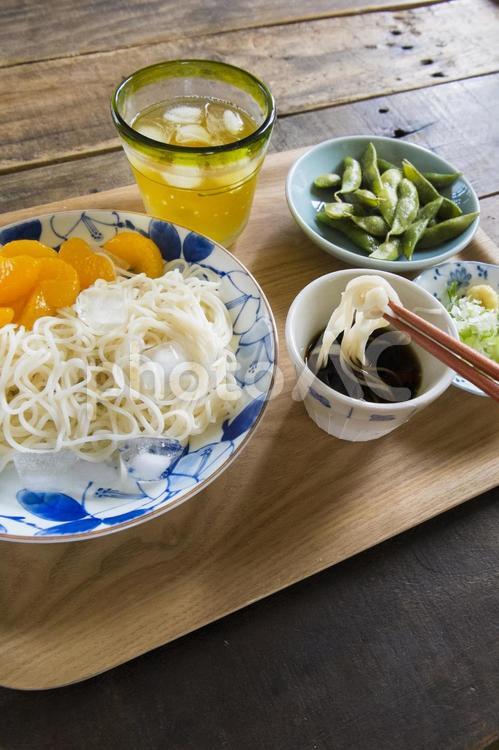 そうめんと枝豆 そうめん,夏の料理,麺の写真素材
