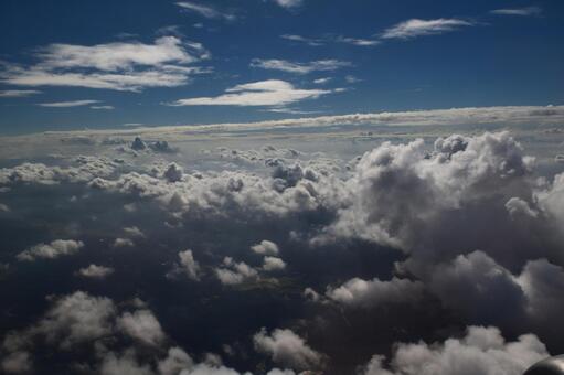 空からの雲 空からの雲の写真