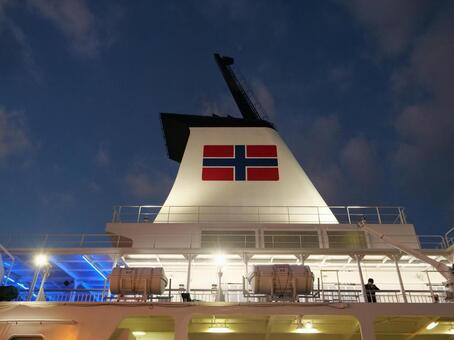 さるびあ丸　ファンネル さるびあ丸,伊豆大島,岡田港の写真素材