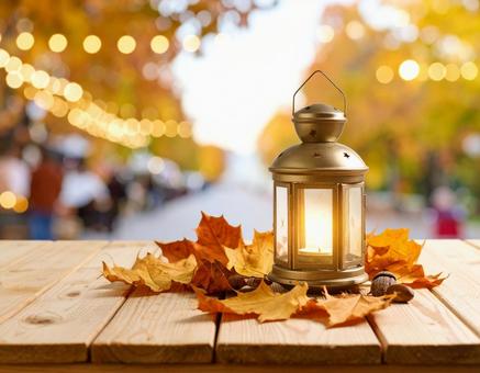 アンティークランタンと秋の彩りの写真