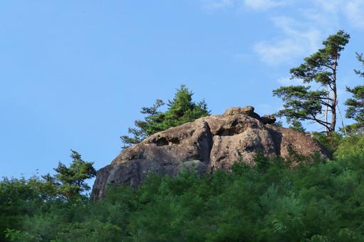 鬼面石(山形県南陽市) 鬼面石(山形県南陽市) 鬼面石,鬼面岩,石の写真素材