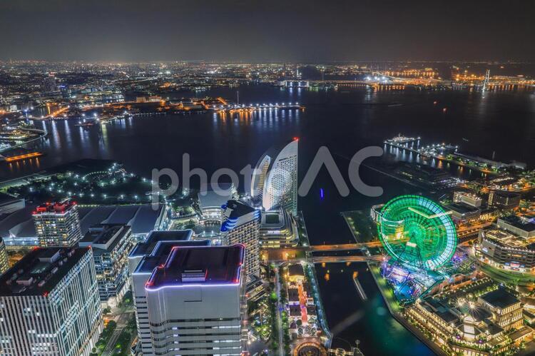 みなとみらいの夜景 都市,都会,ビルの写真素材