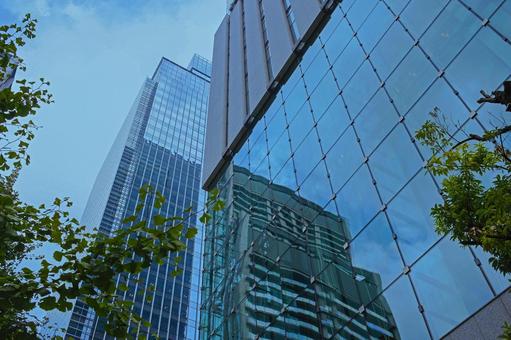 高層ビル オフィス街 高層ビル オフィス街 ビル,ビジネス,仕事の写真素材