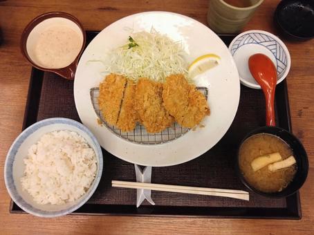 ヒレカツ定食 ヒレカツ定食の写真