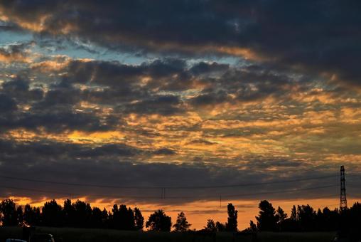 夕焼け 2025/7/12 夕焼け 2025/7/12 夕焼け,夕暮れ,夕方の写真素材