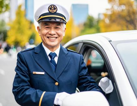 都心のベテランタクシードライバー 都心のベテランタクシードライバーの写真