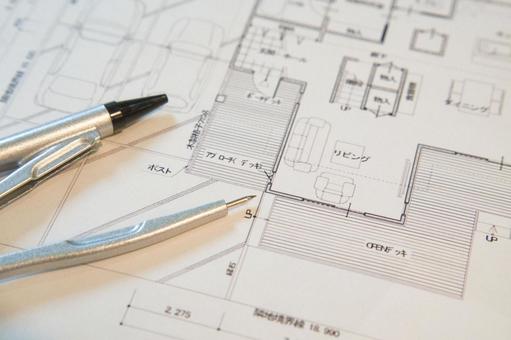 新築注文住宅の間取図を作成中の仕事風景 新築注文住宅の間取図を作成中の仕事風景 設計図,間取り図,計画の写真素材