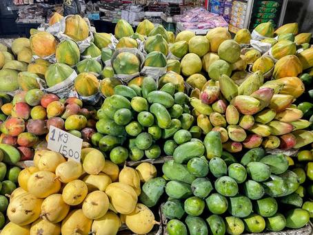 果物 南国のフルーツ スリランカ 果物 南国のフルーツ スリランカ フルーツ,八百屋,マンゴーの写真素材
