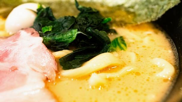 家系ラーメン 家系ラーメン 家系ラーメン,ラーメン,麺料理の写真素材
