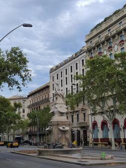バルセロナ街角の彫刻 バルセロナ街角の彫刻 バルセロナ,スペイン,彫刻の写真素材