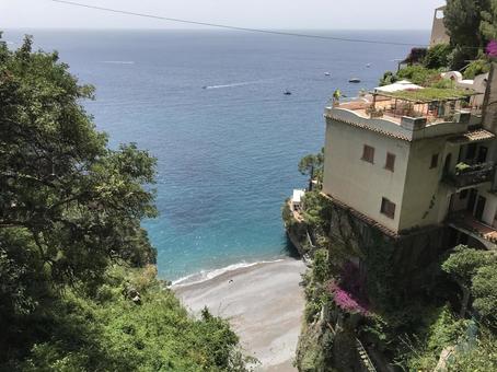イタリアの海を覗き込む イタリア,シチリア,海の写真素材