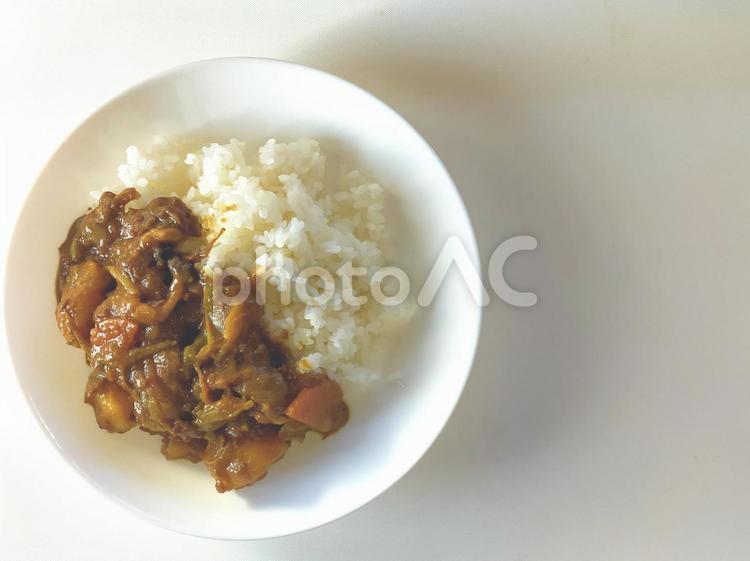 おうちごはん　カレーライス　真上	  おうちごはん,カレーライス,献立の写真素材