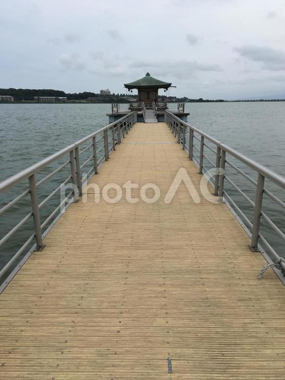 浮御堂うきうき弁天 浮御堂うきうき弁天,片山津温泉,片山津の写真素材
