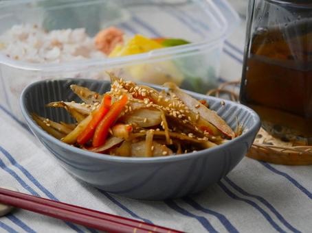 きんぴらごぼう.2 きんぴらごぼう,ごぼう,副菜の写真素材