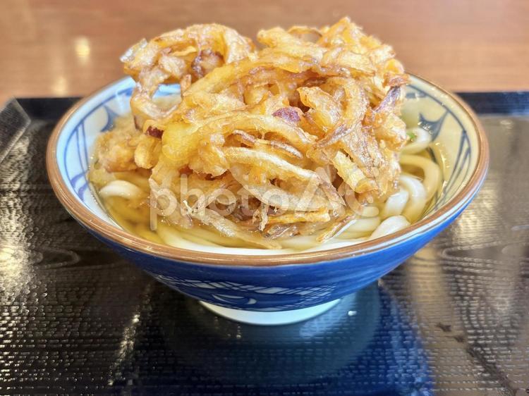 かき揚げうどん うどん,天ぷら,麺の写真素材
