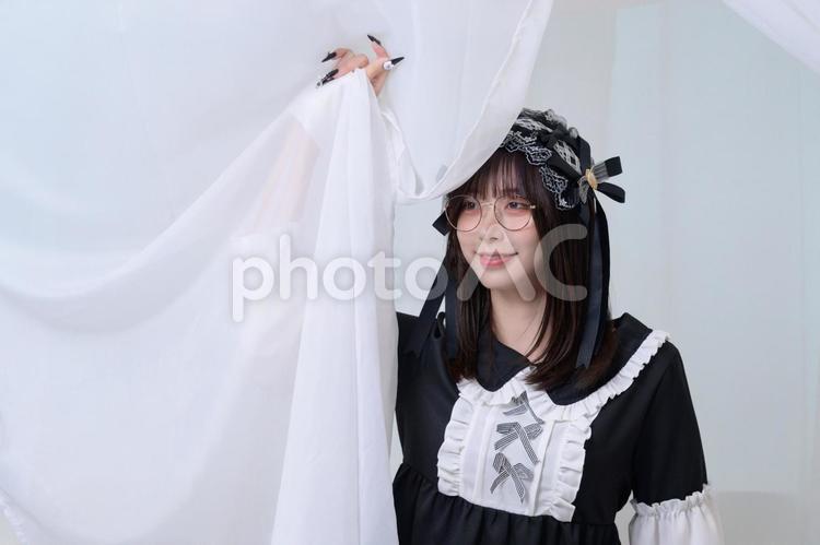 メガネをかけた地雷系女子 眼鏡,メガネ,20代の写真素材