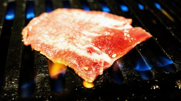 牛タン 牛タン 牛タン,焼肉,タンの写真素材