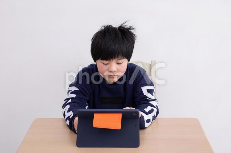 中学受験の勉強をする小学生　examination 宿題,勉強,休校の写真素材