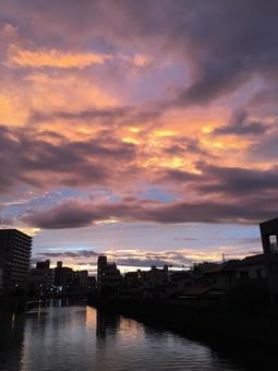 Sunset sky and river surface, JPG Sunset sky and river surface, JPG