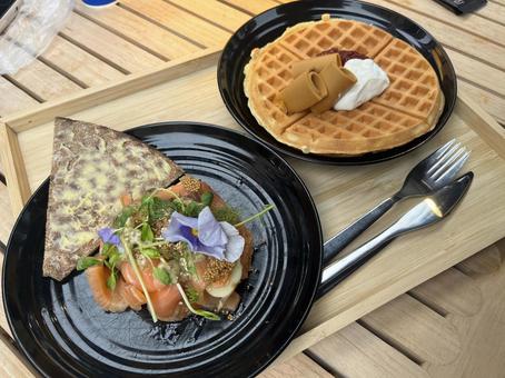 北欧スイスの美味しそうなレストランの食事 北欧スイスの美味しそうなレストランの食事 北欧,スイス,レストランの写真素材