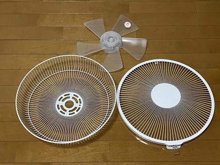 扇風機の羽根とカバー 扇風機の羽根とカバー 扇風機,カバー,羽根の写真素材