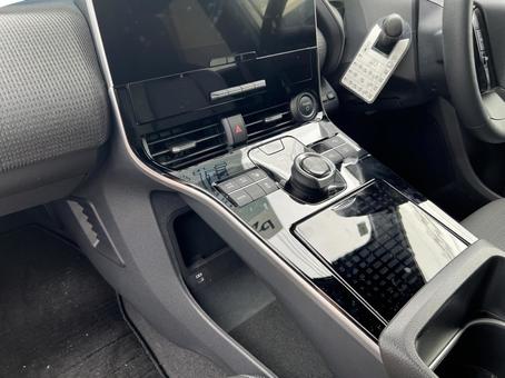 トヨタbZ4Xセンターコンソール トヨタbZ4Xセンターコンソール トヨタ,bz4x,電気自動車の写真素材
