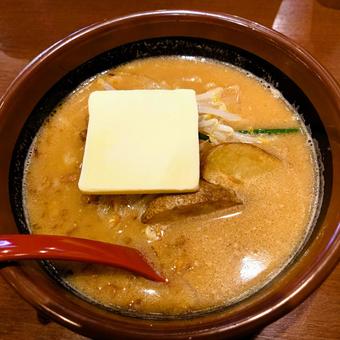 味噌バターラーメン 味噌バターラーメンの写真