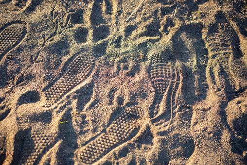 砂の上の足跡 砂,足跡,砂浜の写真素材