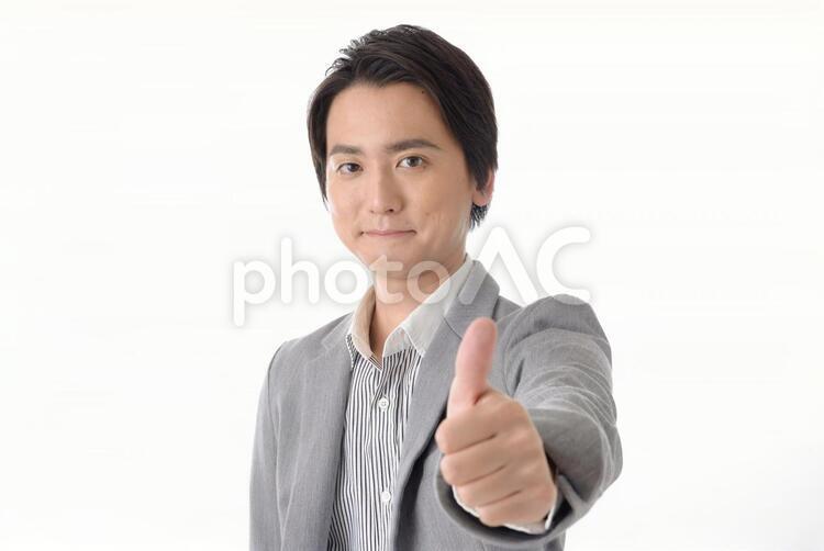 ポーズをとっているビジネスマン4 ビジネスマン,男性,日本人の写真素材