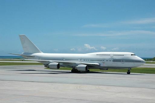 飛行機 飛行機 旅客機,航空機,フライトの写真素材