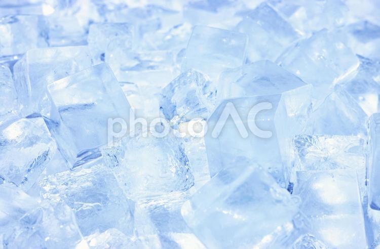 たくさんの氷 ブロックアイスのイメージ 8034 氷,ブロックアイス,アイスキューブの写真素材