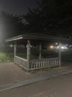 Night park meeting bench, JPG
