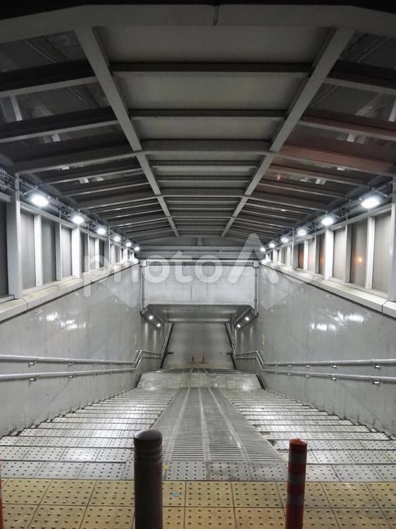下保谷地下歩道 地下歩道,保谷,西武線の写真素材