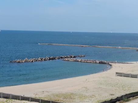 夏の海水浴場 夏の海水浴場の写真