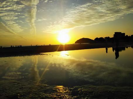 Beautiful sunset on the beach, JPG Beautiful sunset on the beach, JPG