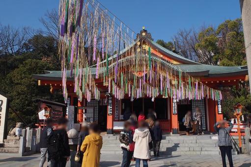 初詣風景 初詣,新年,正月の写真素材