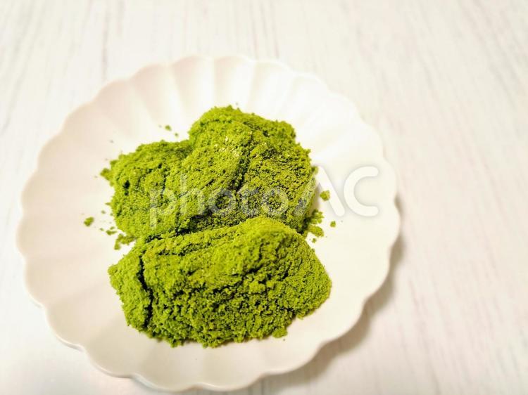 抹茶わらび餅　イメージ素材　① わらび餅,抹茶,皿の写真素材