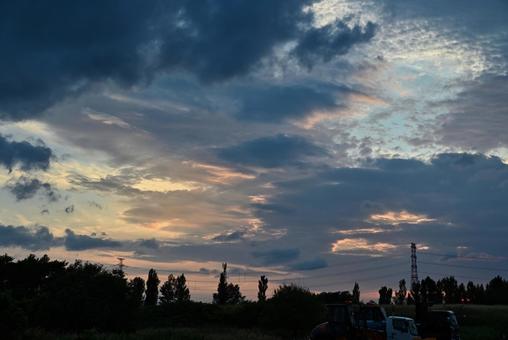 夕焼け 2025/7/17 夕焼け,夕暮れ,夕方の写真素材