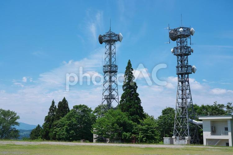 夏の青空と鉄塔 夏,青空,鉄塔の写真素材