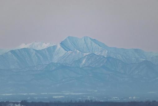 朝焼けと日高山脈 朝焼けと日高山脈 日高山脈,朝焼け,早朝の写真素材
