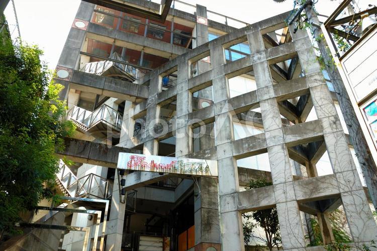 迷路のようなビル ビル,迷路,構造の写真素材