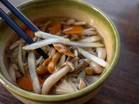 きのこ汁 きのこスープ きのこ汁 きのこスープ きのこ汁,きのこスープ,茸味噌汁の写真素材