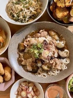 とろなす豚素麺定食 とろなす豚素麺定食の写真