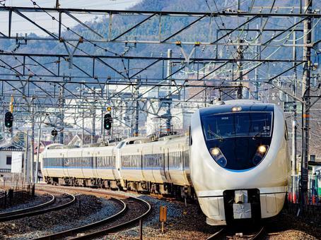 JR特急 サンダーバード JR京都線 JR特急 サンダーバード JR京都線の写真
