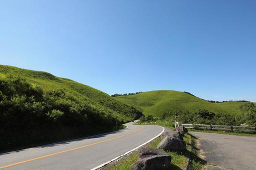 ビーナスライン ビーナスライン 高原,車山,空の写真素材
