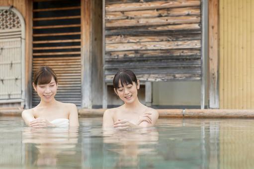 温泉女子イメージ 温泉女子イメージ 女性,温泉,人物の写真素材