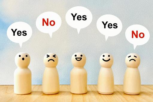 話し合いで意見が合わないグループ 話し合いで意見が合わないグループ 合わない,意見,打ち合わせの写真素材