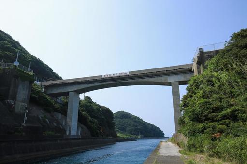 愛媛県愛南町 船越運河 愛媛県愛南町 船越運河 船越運河,運河,海の写真素材