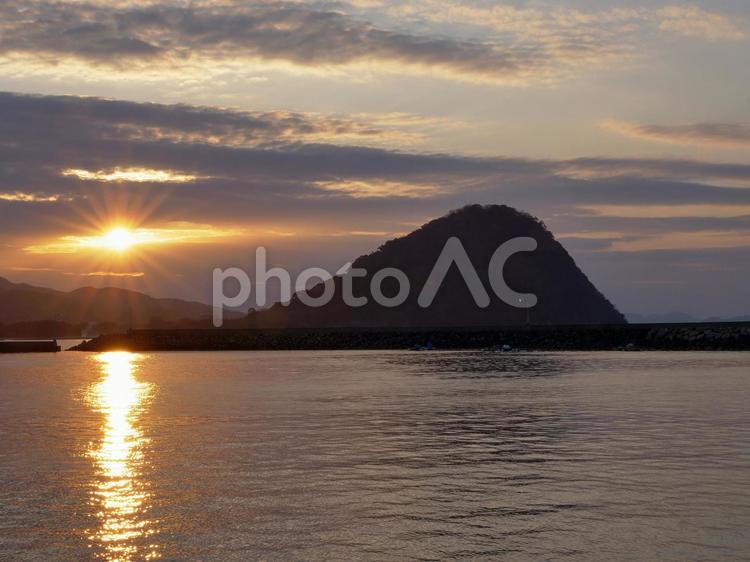 指月山　夕景　萩市 指月山,夕景,夕焼けの写真素材